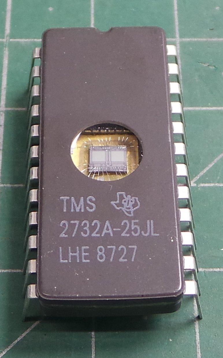 2732A-250ns, EPROM 4k x 8bit, DIP24 - DSMCZ 2732A-250ns, EPROM 4k x 8bit, DIP24 - DSMCZ