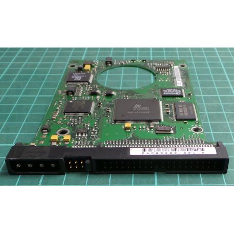 PCB: 4003471-004 Rev 1, Medalist 6423, ST36423A, P/N: 9M5007-030, Firmware: 3.05, 6.4GB, 3.5", IDE