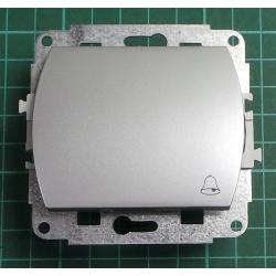 Strojek ovladac tlacitkovy zapinaci c.1/0 + klapka stribrna IP20 10A 250V