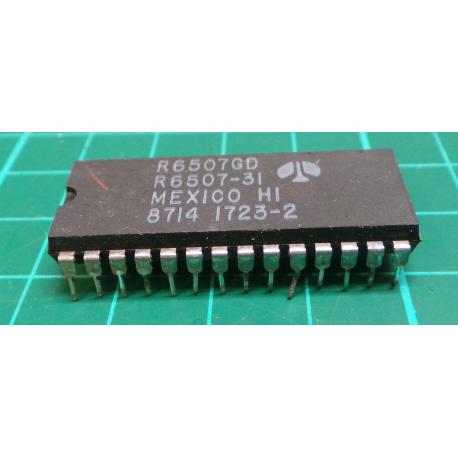 R6507-31- mikroprocesor pro Atari 2600 /UM6507/